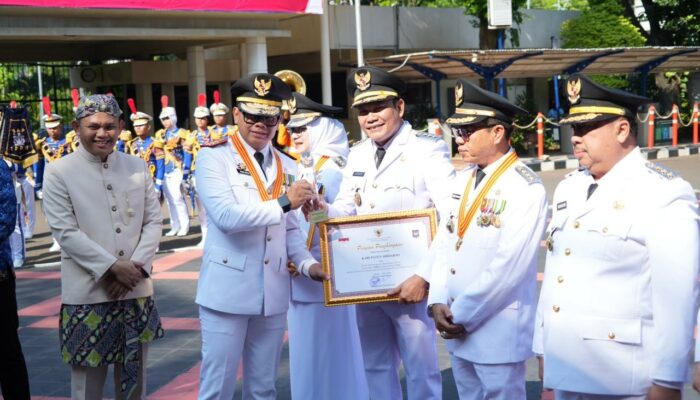 Pemkab Sidoarjo Raih Penghargaan Prestasi Kinerja Tertinggi se-Indonesia
