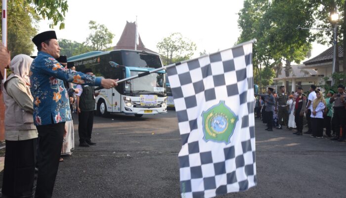 Sebanyak 1.133 Jamaah Haji Sidoarjo Gelombang Kedua Diberangkatkan ke Tanah Suci