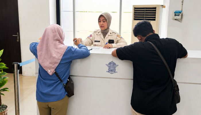 Cegah Praktik Calo, Satpas SIM Colombo Surabaya Perketat Aturan dan Tingkatkan Pelayanan Humanis