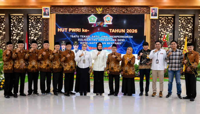 Peringati HUT ke-64 PWRI, Wabup Mimik Ajak Purnabakti ASN Terus Beri Masukan untuk Kemajuan Sidoarjo