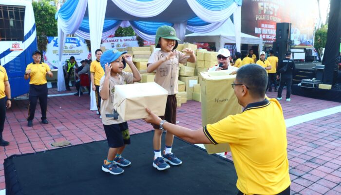 Ribuan Warga Meriahkan Bhayangkara Fest 2026, Polres Gresik Perkuat Sinergi dengan Masyarakat