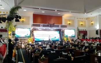 Ulang Tahun ke-195, DPRD Purwakarta Gelar Rapat Paripurna Istimewa Berbalut Adat Sunda