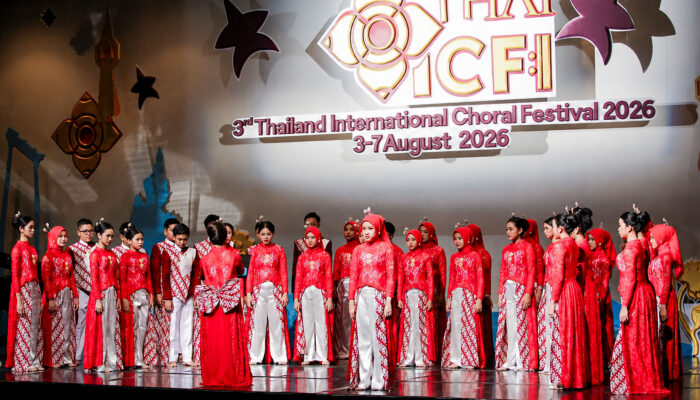 Paduan Suara SMPN 1 Surabaya Sabet 4 Penghargaan di Thailand