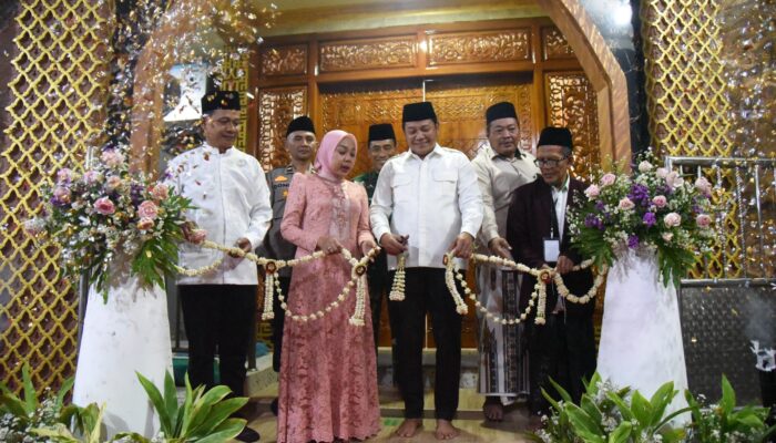 Bupati Subandi Resmikan Masjid dan TPQ Al-Hibah Sedatigede, Puji kebersamaan Warga