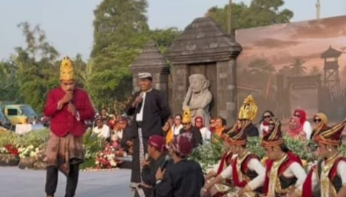 Dinas Pendidikan Kabupaten Kediri  Gelar *KALA SENJA DI BUMI PANJALU *  Tahun 2026