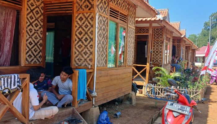 Rumah Adat Kampung KDM Menunjang Indahnya Destinasi Desa Wisata Panyindangan Yang Harus Dikembangkan
