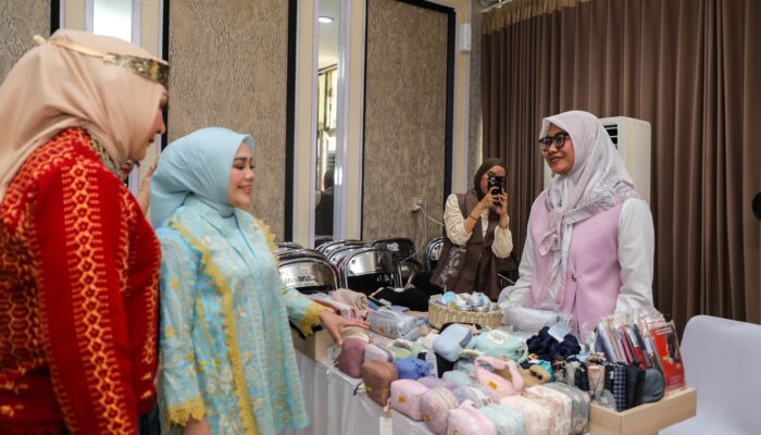 GOW Surabaya Gelar Pelatihan Kreatif, Dorong Kemandirian Ekonomi dan Pemberdayaan Keluarga
