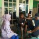 Hari Libur, Bupati Subandi Blusukan ke Jabon Antar Kursi Roda Untuk Warga
