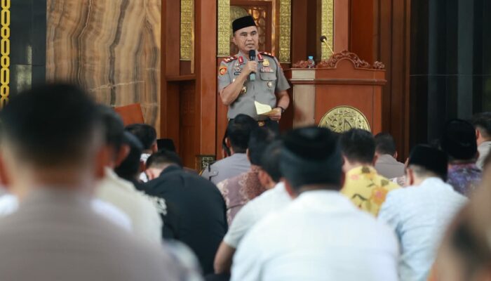 Gelorakan Semangat ‘Jogo Omah’, Kapolda Jatim Tekankan Polisi Bersama Masyarakat Jaga Kamtibmas
