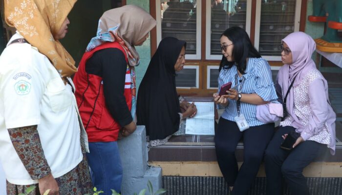 Perlinsos Digital Jangkau Lebih dari 1 Juta KK di Surabaya, Data Warga Terus Dimutakhirkan